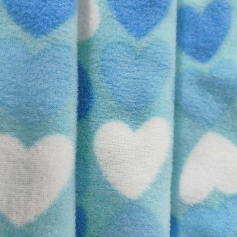 Fleece a samet Pánské a dámské oděvní látky